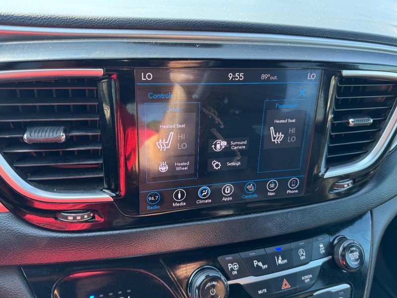 Used 2019 Chrysler Pacifica Touring Plus w/ Advanced Safetytec Group FWD image 21