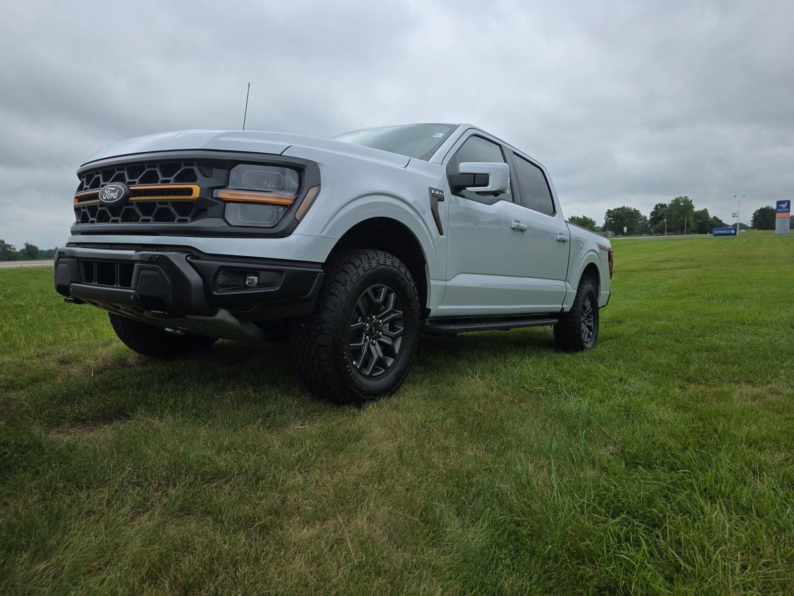 New 2025 Ford F150 Tremor w/ Equipment Group 402A High image 38