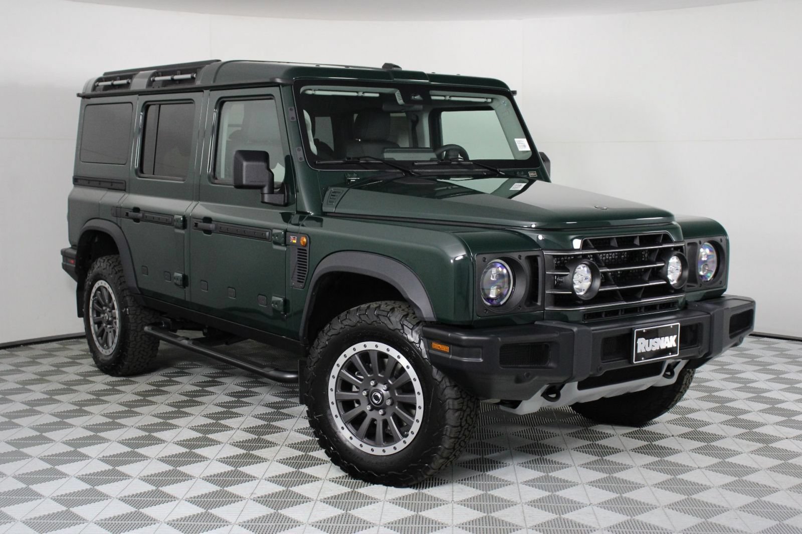 Used 2025 INEOS Grenadier Station Wagon AWD/4WD image 24