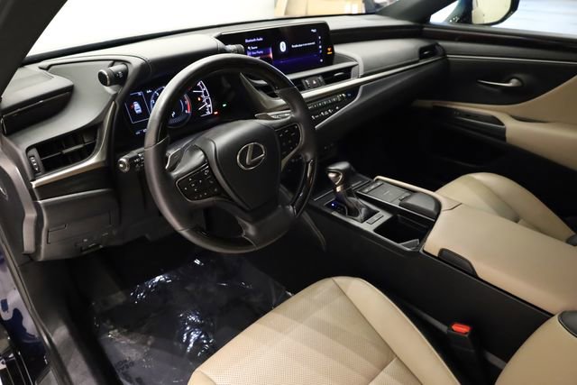 Used 2019 Lexus ES 350 w/ Premium Package image 11