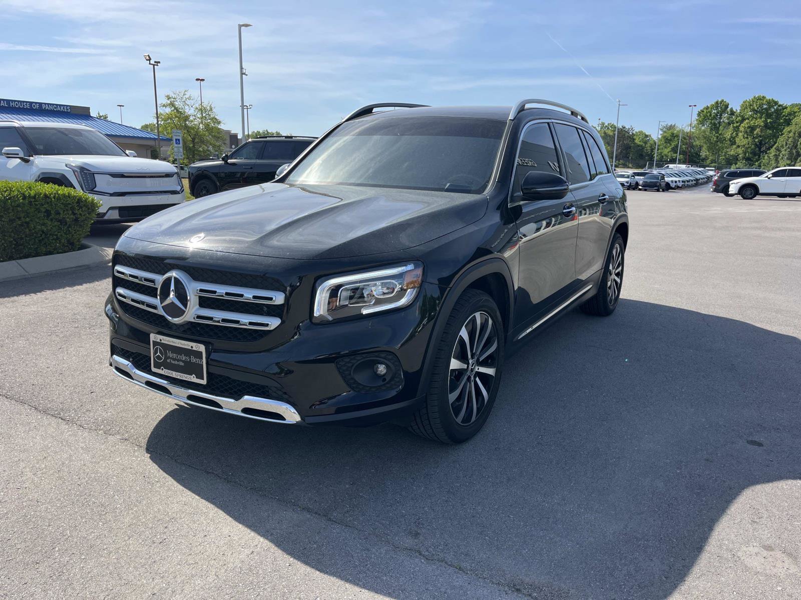 Used 2023 Mercedes-Benz GLB 250 4MATIC image 7