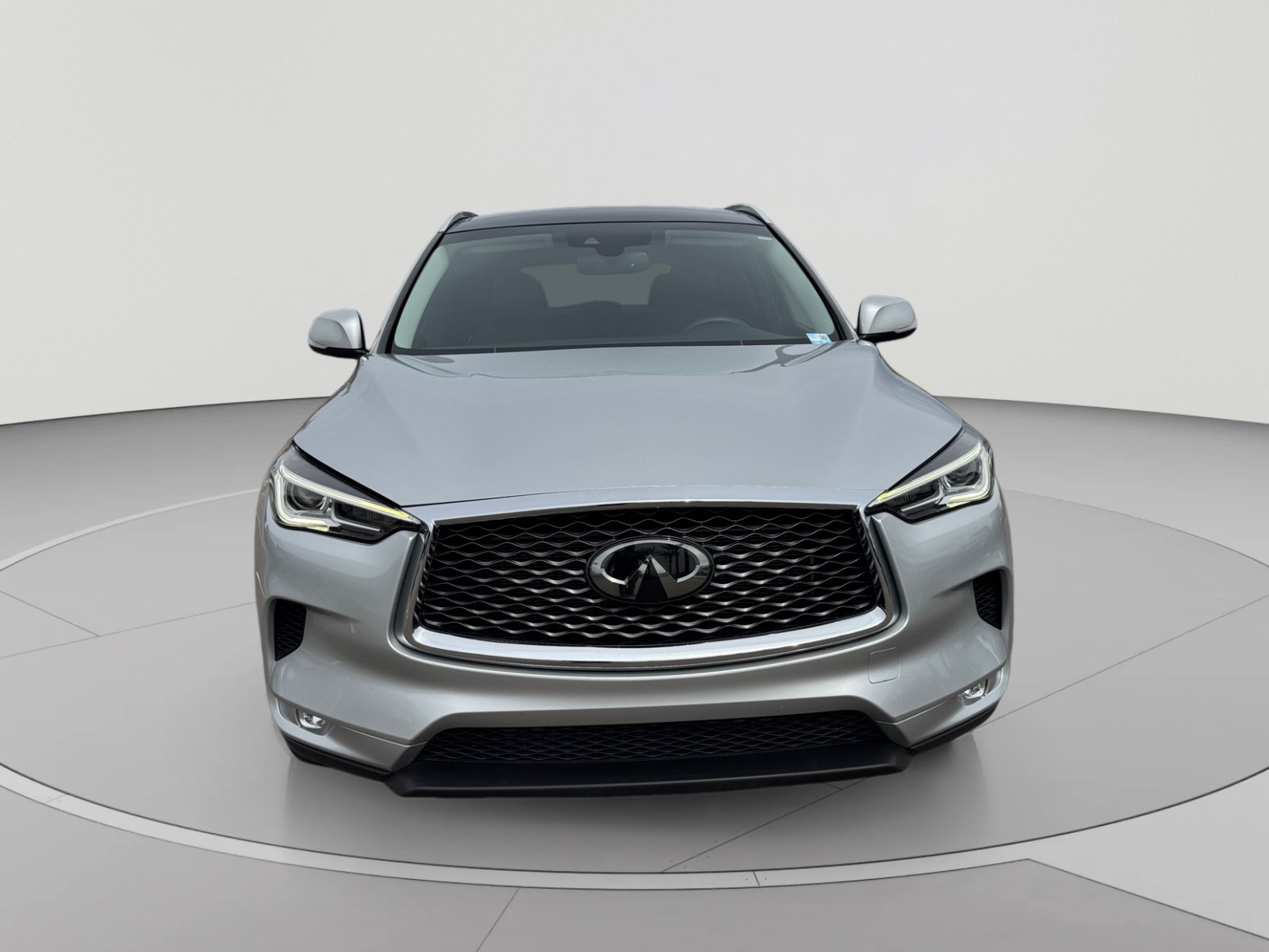 Used 2019 INFINITI QX50 Luxe w/ Protection Package FWD image 8