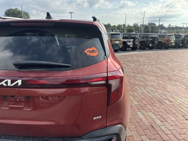 Used 2026 Kia Seltos SX w/ SX Sunroof Package AWD/4WD image 12
