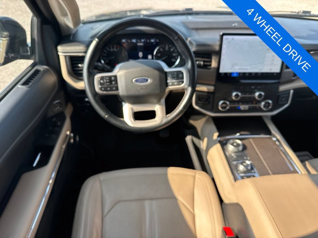 Used 2022 Ford Expedition Limited AWD/4WD image 5