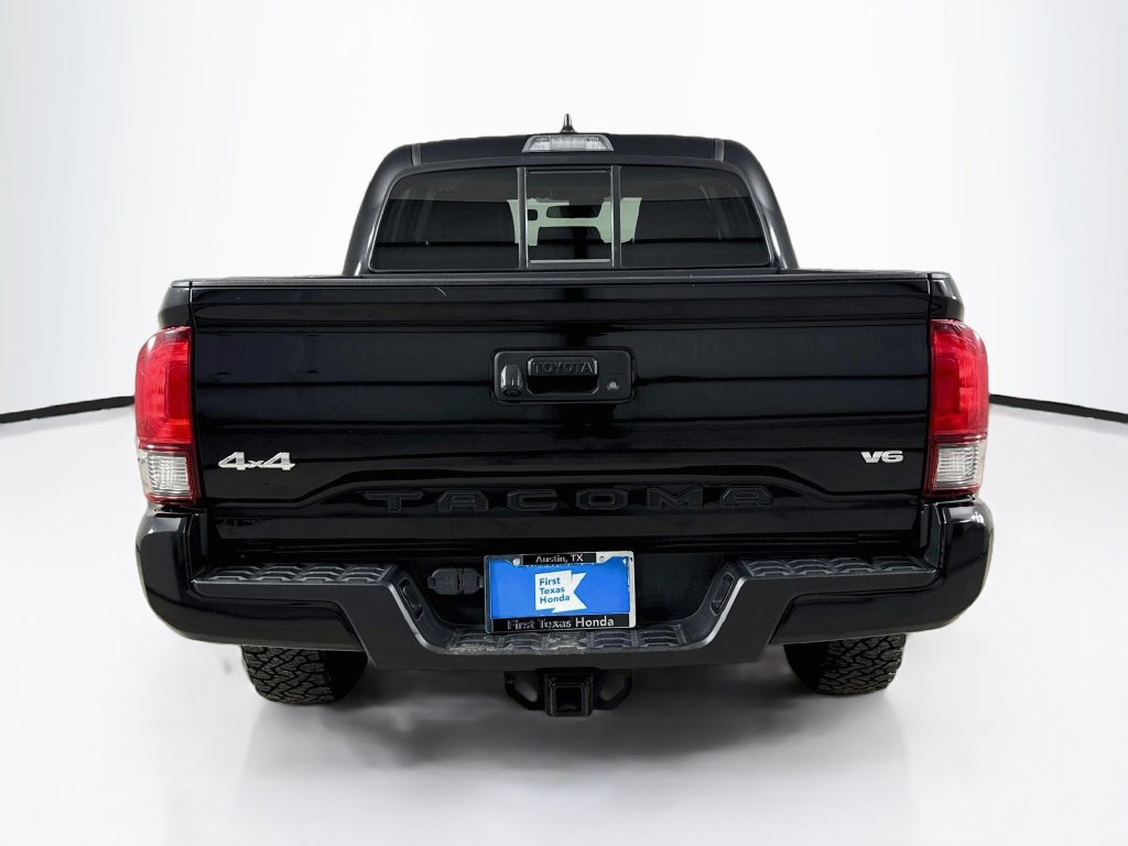 Used 2022 Toyota Tacoma SR AWD/4WD image 6