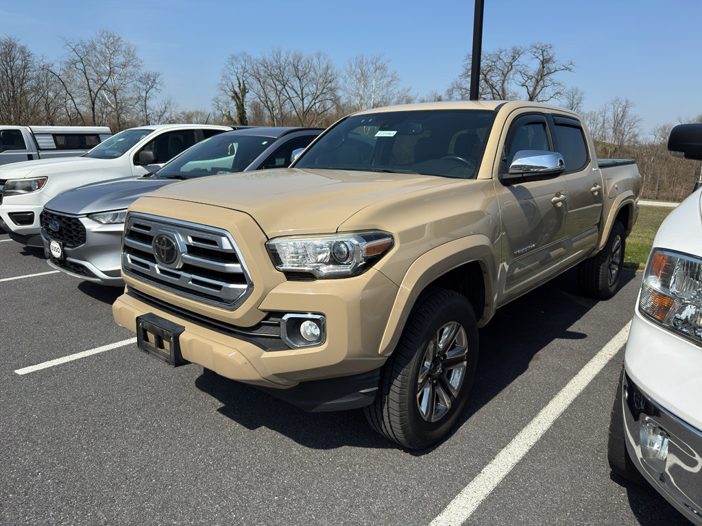 Used 2018 Toyota Tacoma Limited image 4