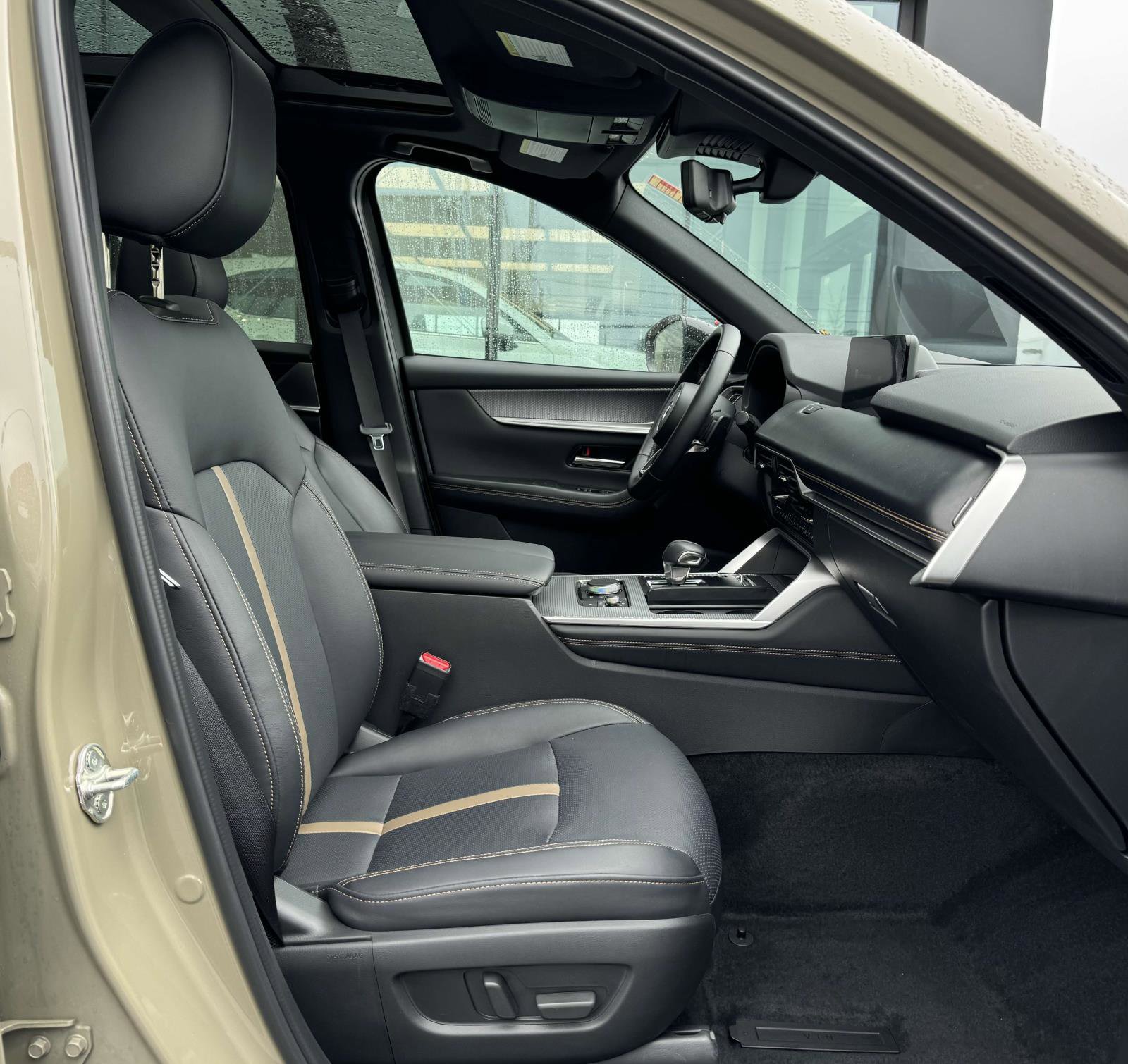 Certified 2025 MAZDA CX-70 Plug-In Hybrid w/ Premium Plus image 12