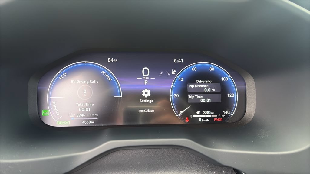 Used 2025 Toyota RAV4 XSE AWD/4WD image 22