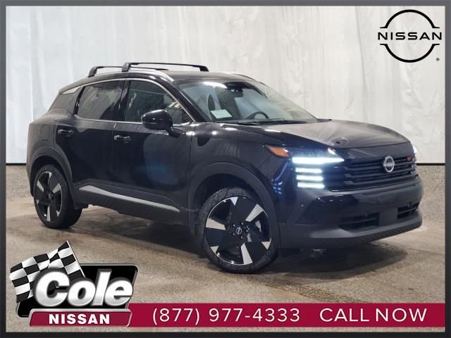 Used 2025 Nissan Kicks SR image 1