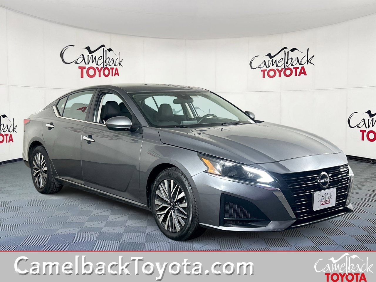 Used 2023 Nissan Altima 2.5 SV