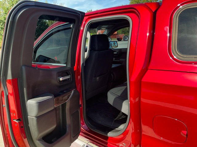 Used 2022 GMC Sierra 1500 SLE w/ Driver Alert Package II AWD/4WD image 16