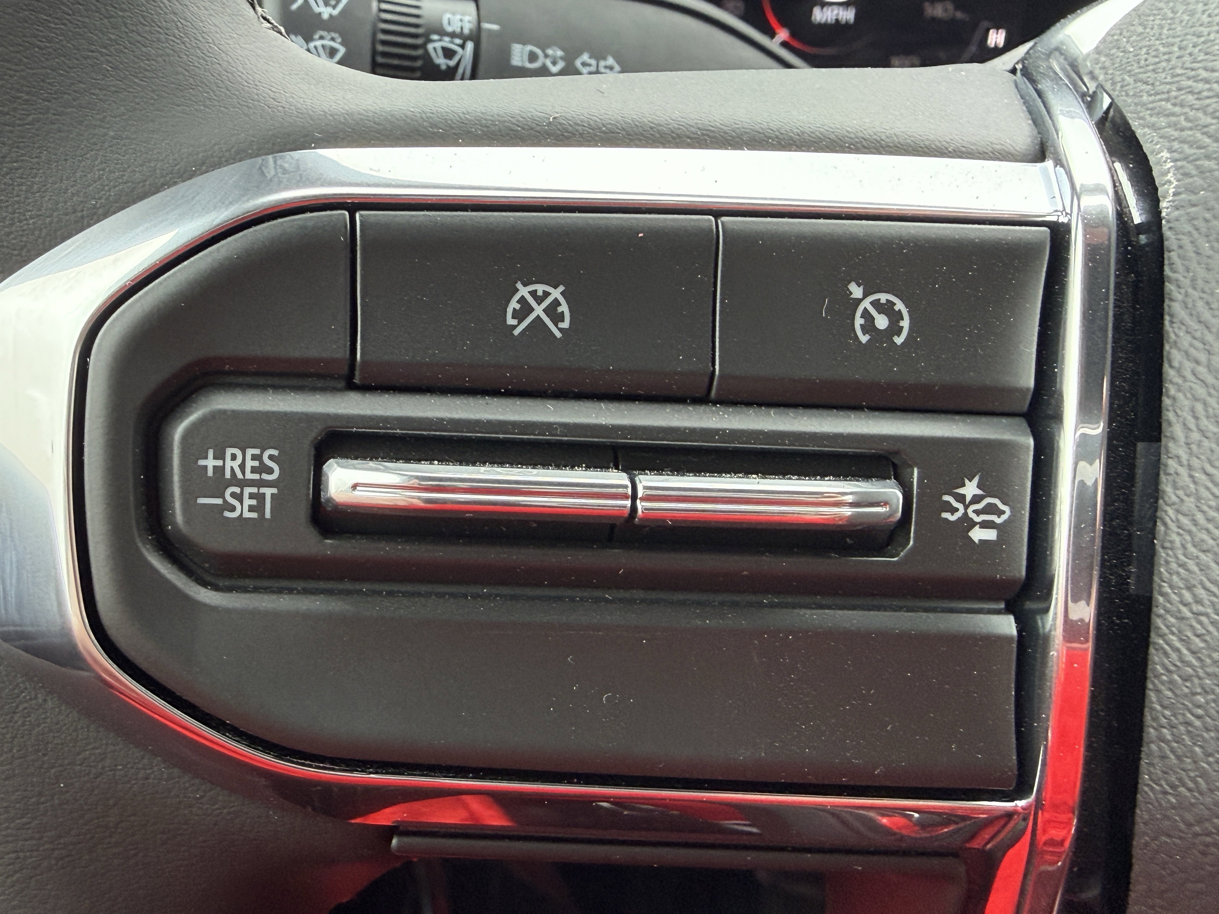 New 2026 GMC Canyon Elevation w/ Convenience Package image 23