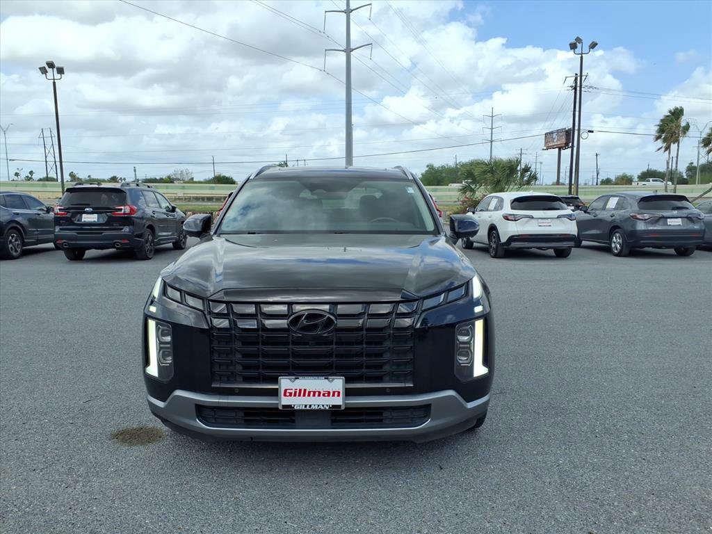 Used 2023 Hyundai Palisade Limited FWD image 3