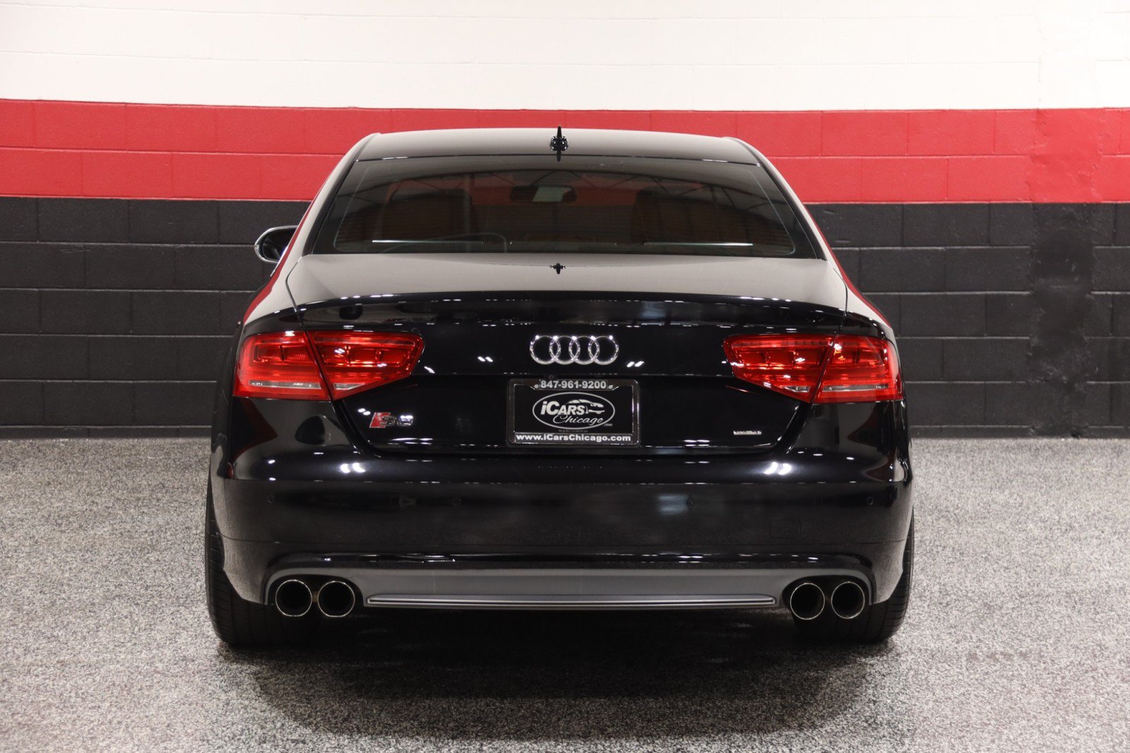Used 2014 Audi S8 AWD/4WD image 28