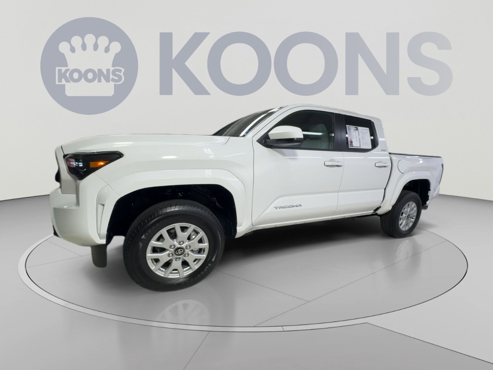 Used 2026 Toyota Tacoma SR5 AWD/4WD image 5