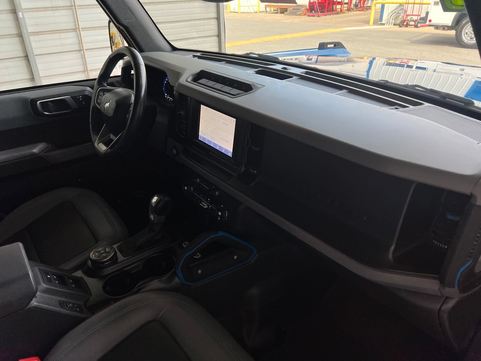 Used 2021 Ford Bronco Black Diamond w/ Sasquatch Package AWD/4WD image 18