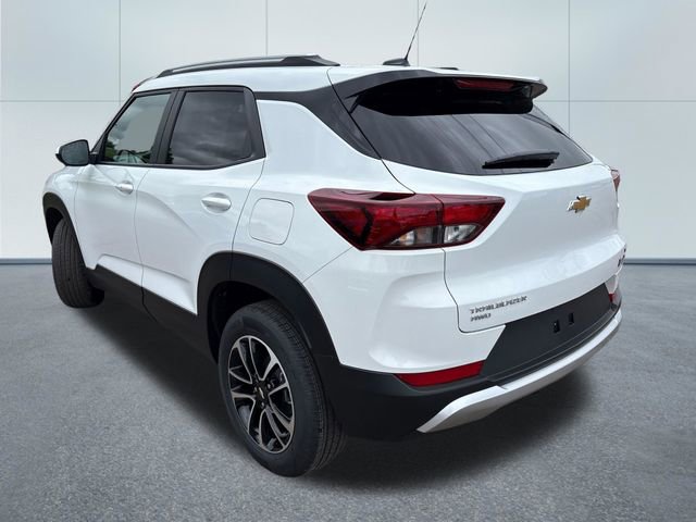 New 2026 Chevrolet TrailBlazer LT AWD/4WD image 2