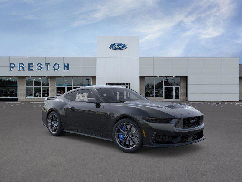 New 2025 Ford Mustang Dark Horse image 7