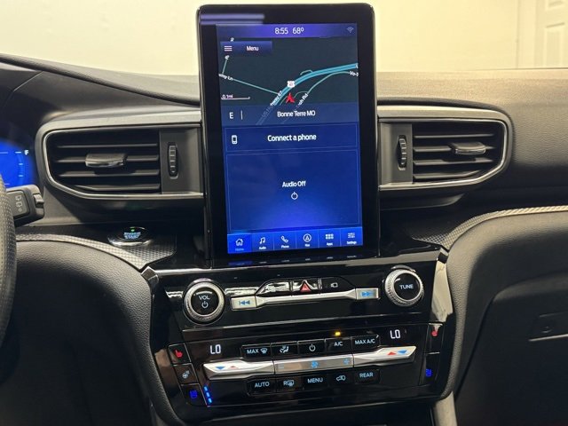 Used 2021 Ford Explorer ST w/ ST Street Pack image 17