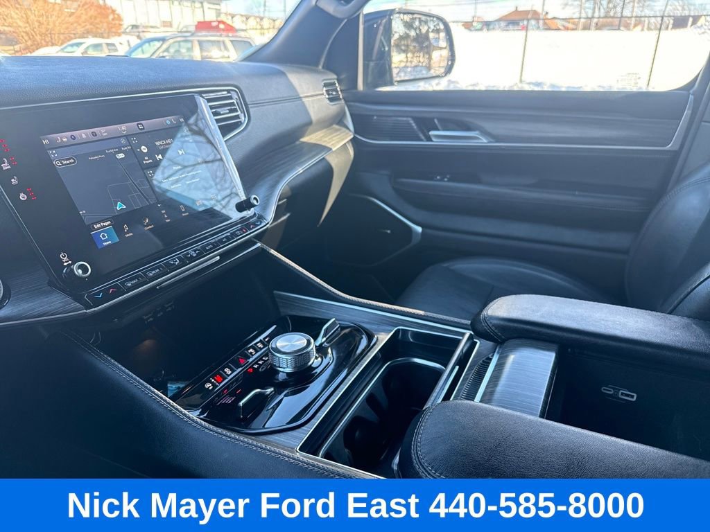 Used 2024 Jeep Wagoneer Series III image 20