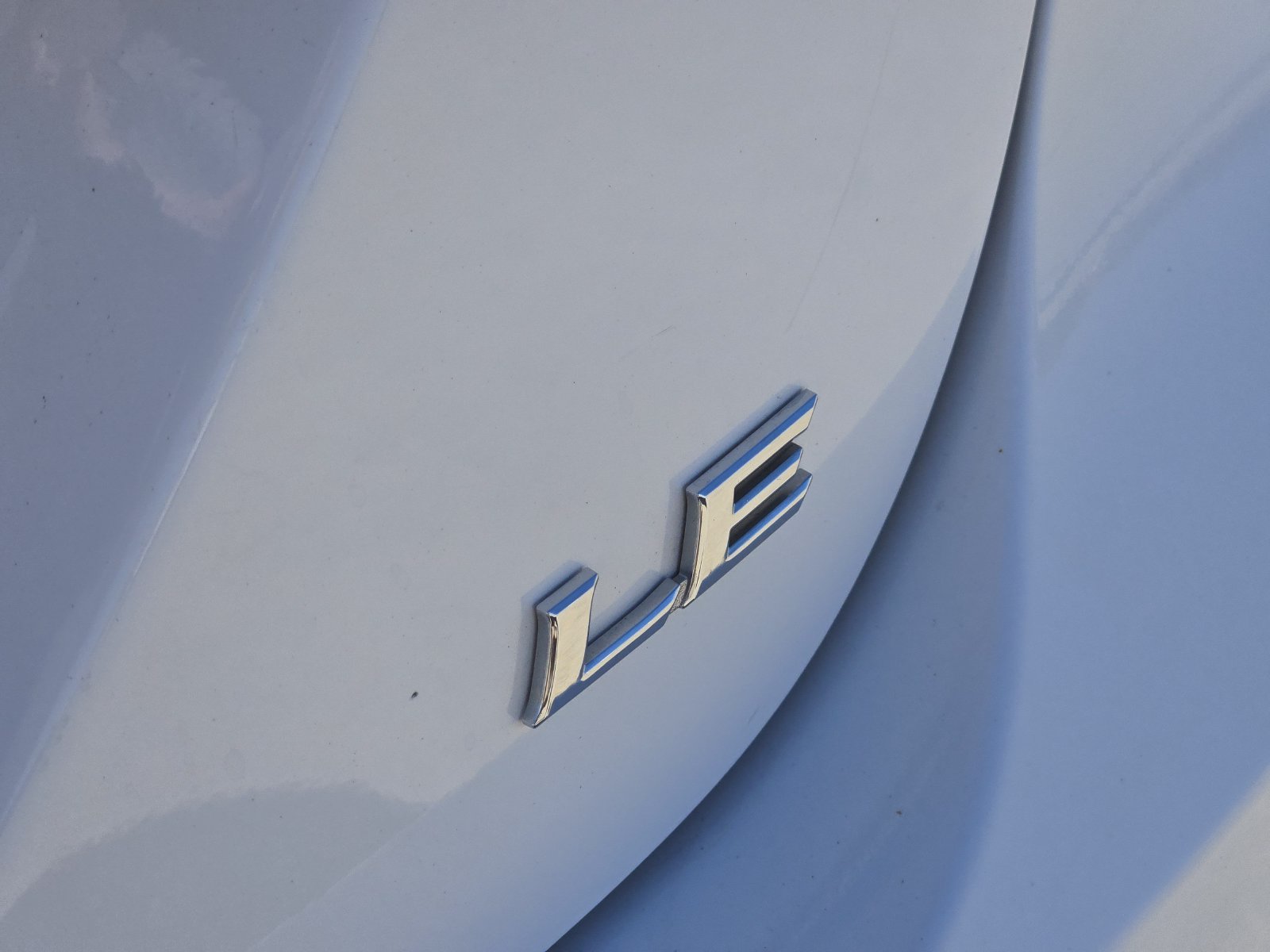 Used 2018 Toyota Camry LE FWD image 13