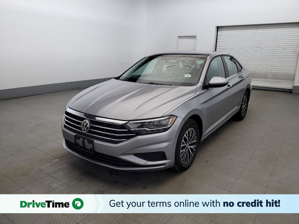 Used 2021 Volkswagen Jetta SE w/ SE Cold Weather Package FWD image 1
