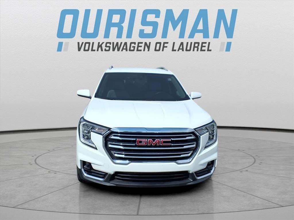 Used 2024 GMC Terrain SLT image 8