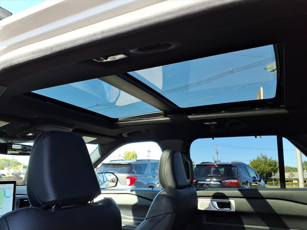 Used 2022 Ford Explorer ST w/ Equipment Group 401A image 14