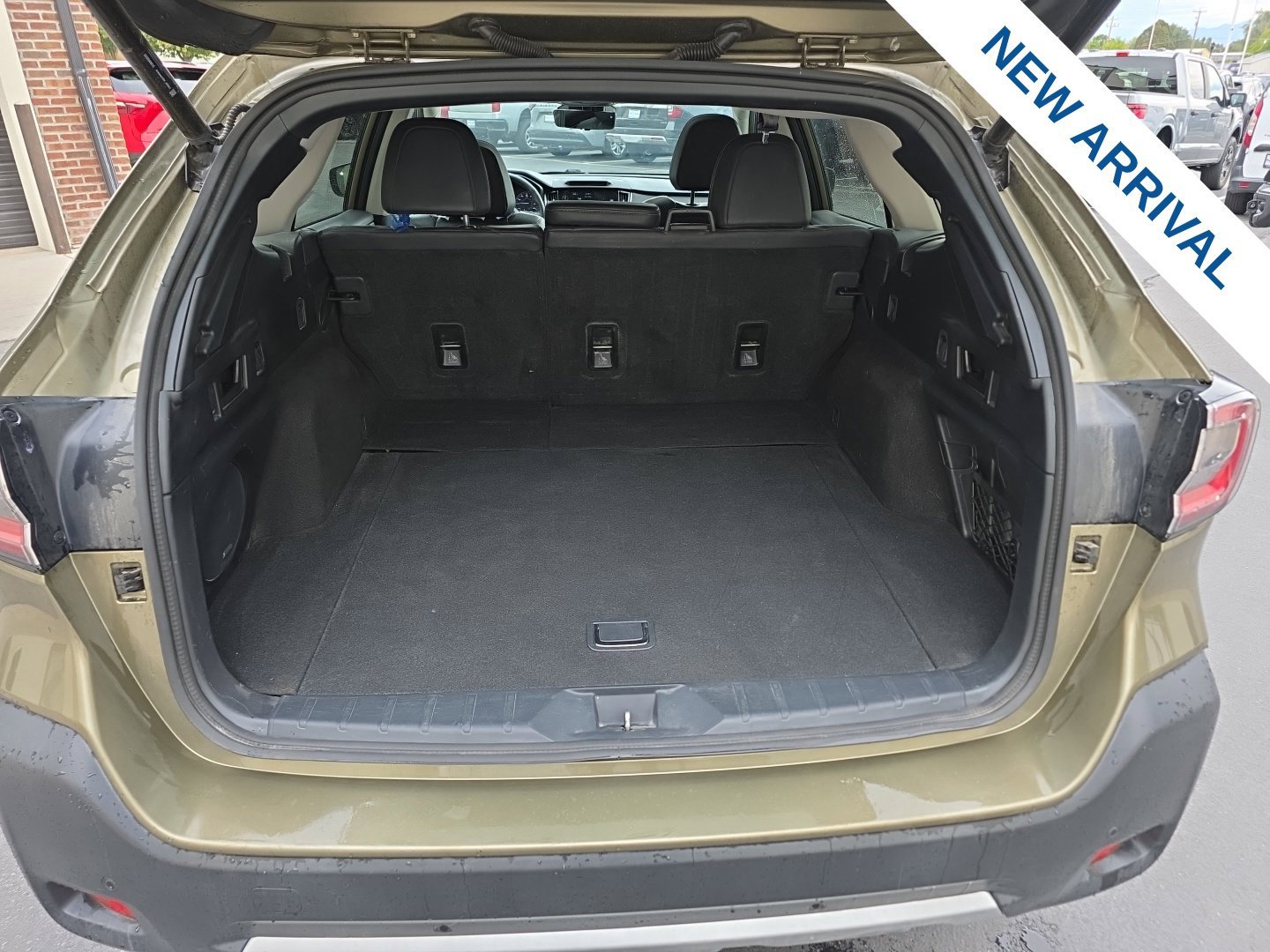 Used 2024 Subaru Outback Touring XT AWD/4WD image 29