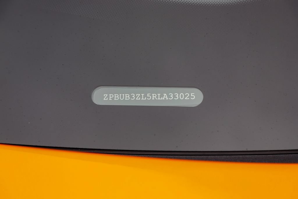 Used 2024 Lamborghini Urus S AWD/4WD image 83