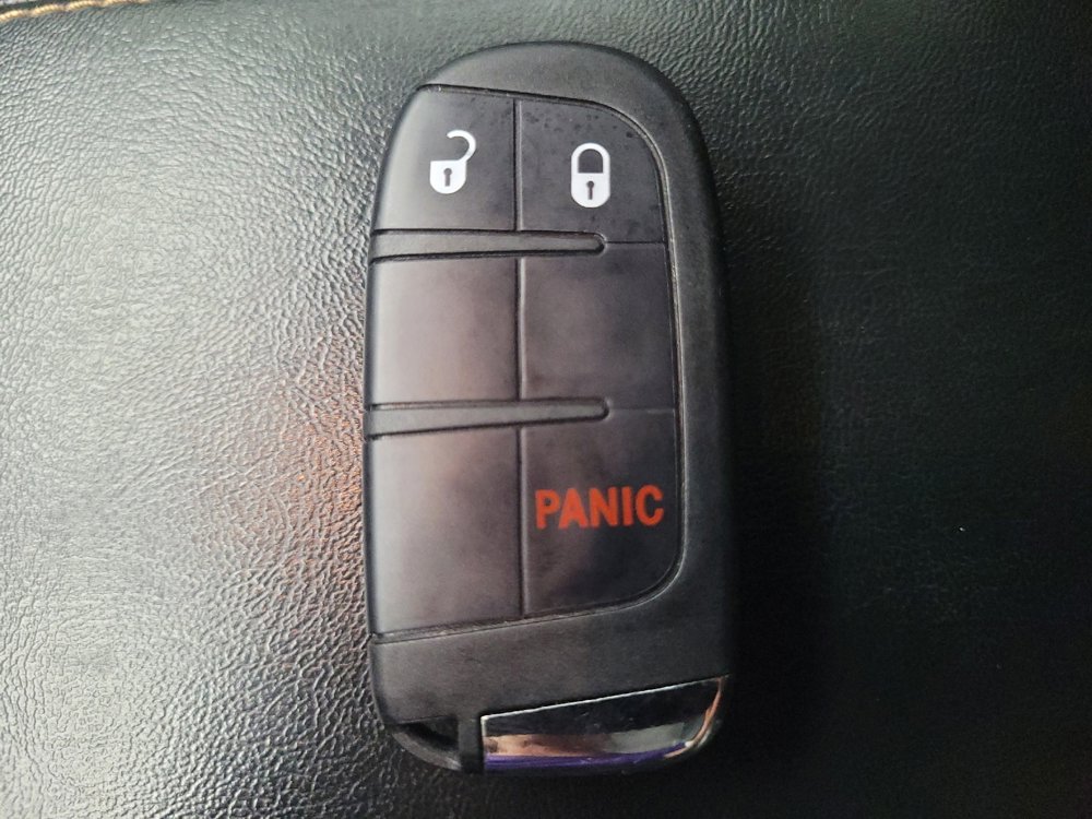 Used 2021 Jeep Compass Latitude image 32