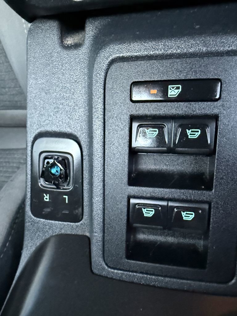 Used 2023 Ford Bronco Outer Banks image 39