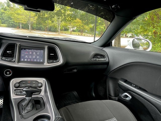 Used 2021 Dodge Challenger R/T w/ Blacktop Package image 27
