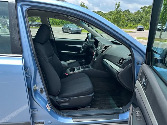 Used 2011 Subaru Outback 2.5i AWD/4WD image 19