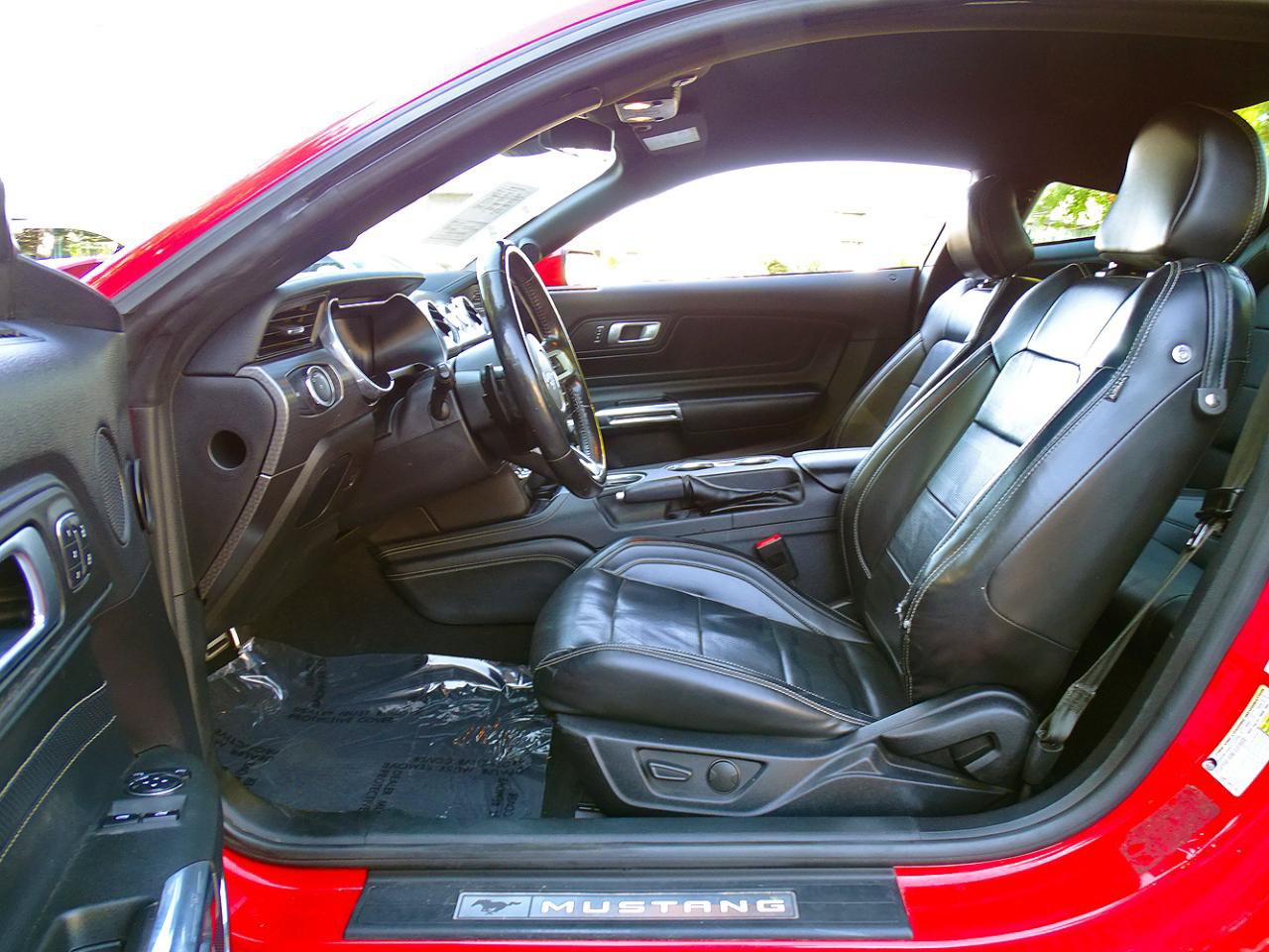 Used 2020 Ford Mustang GT Premium w/ GT Performance Package RWD image 14