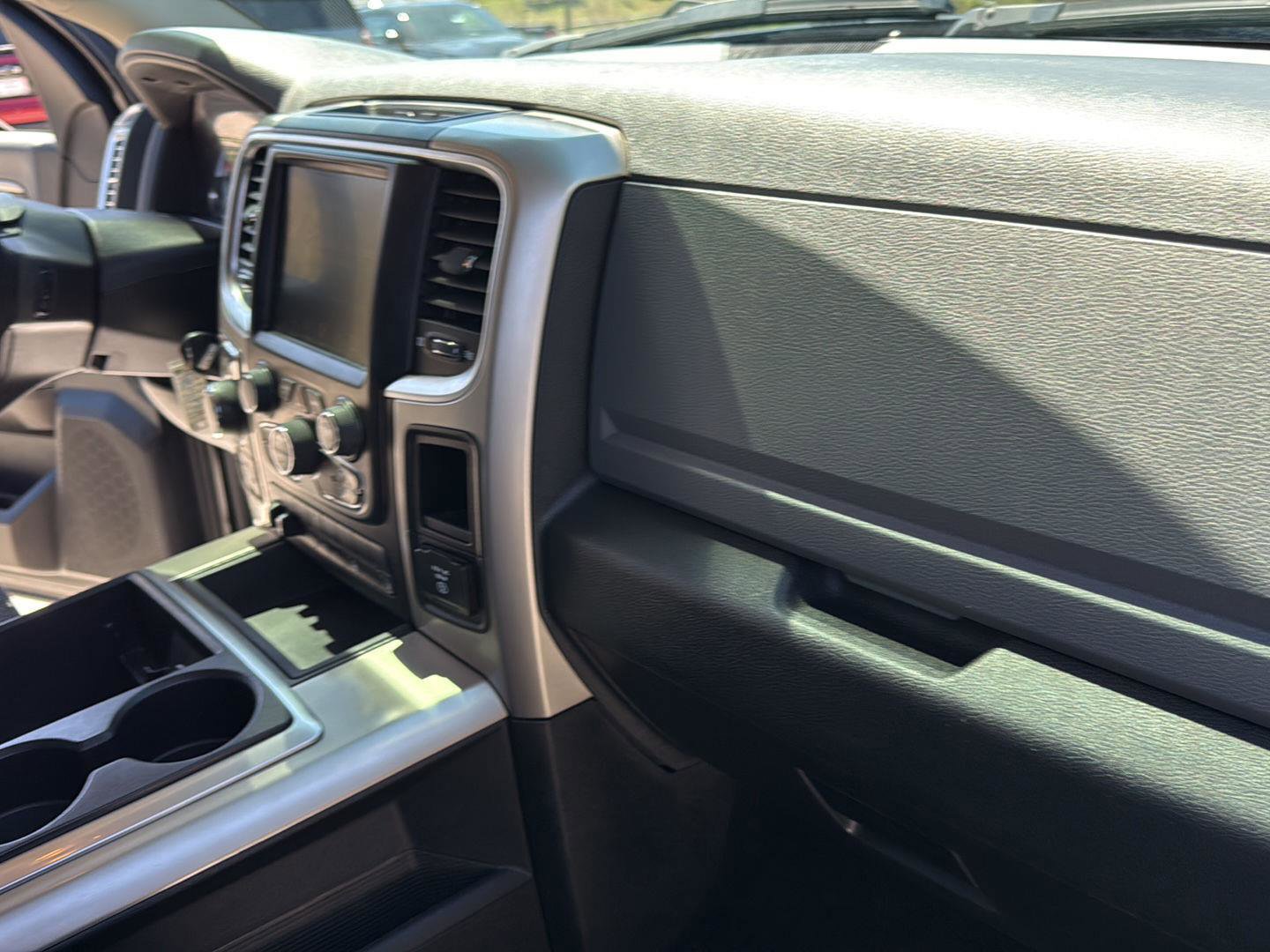 Used 2015 RAM 1500 Outdoorsman w/ Pittsburgh Penguins Edition AWD/4WD image 37