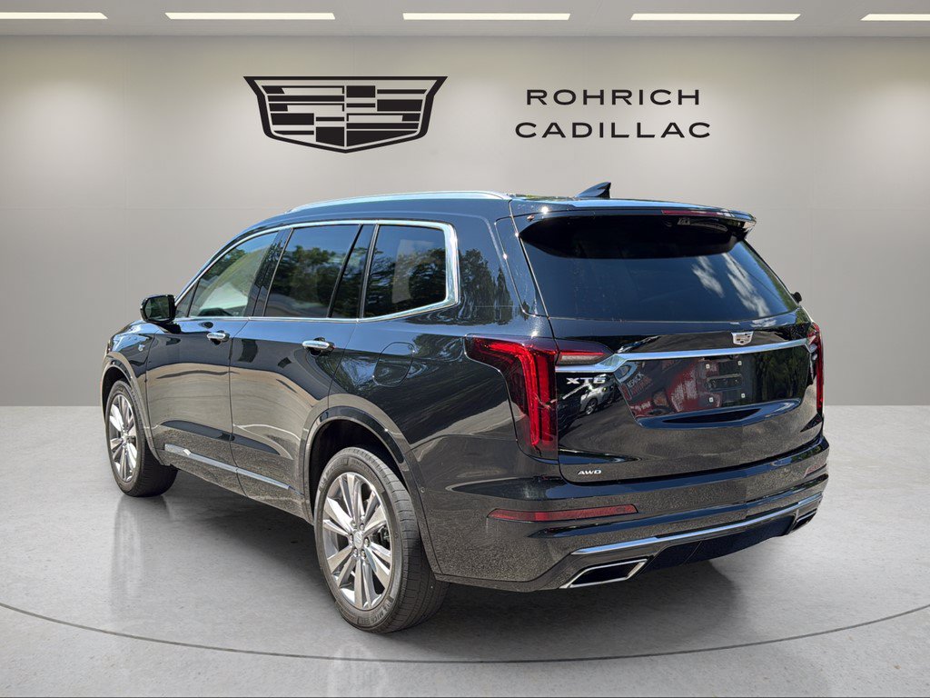 Certified 2023 Cadillac XT6 Premium Luxury w/ Technology Package AWD/4WD image 8