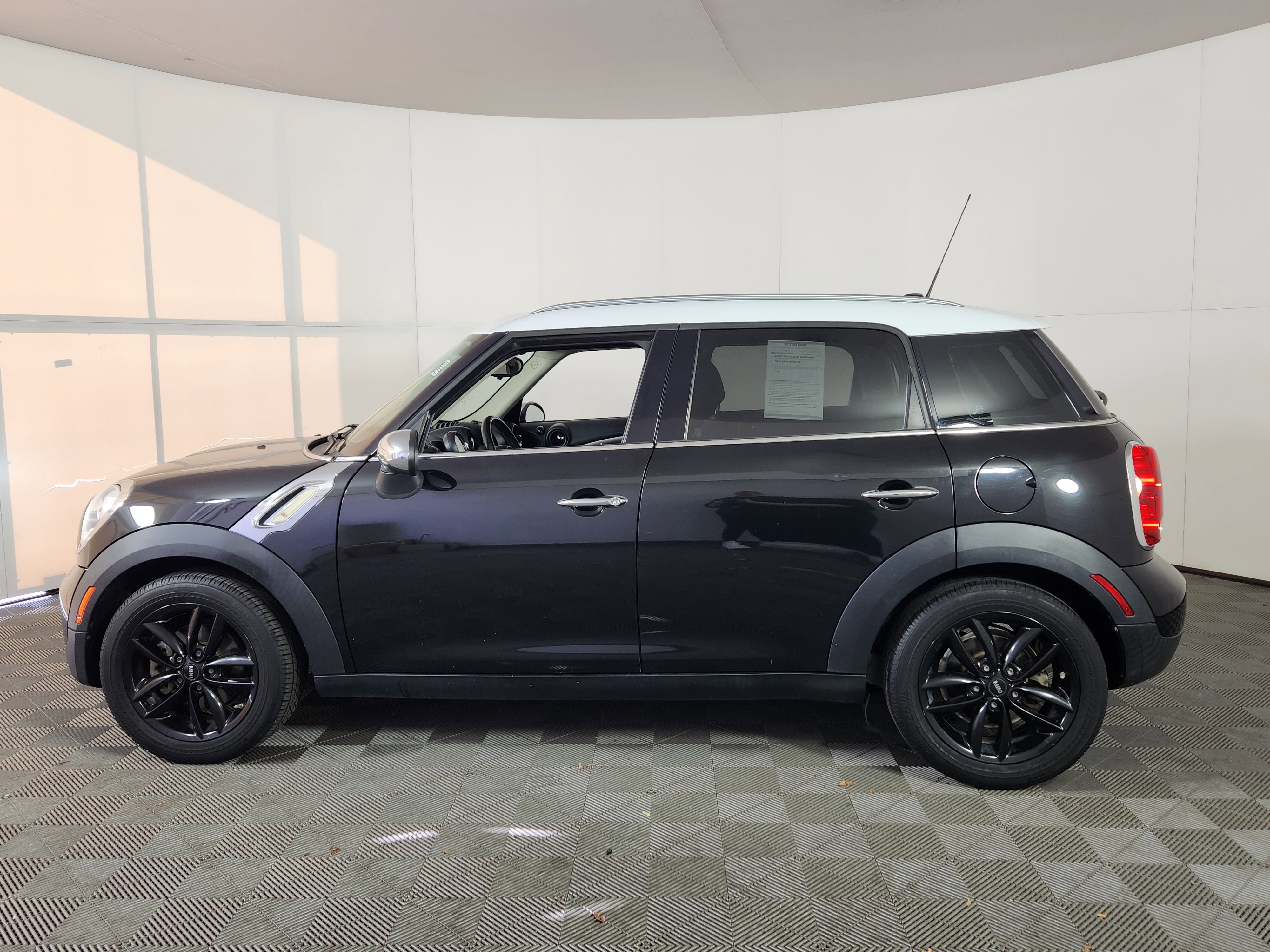 Used 2013 MINI Cooper Countryman image 4