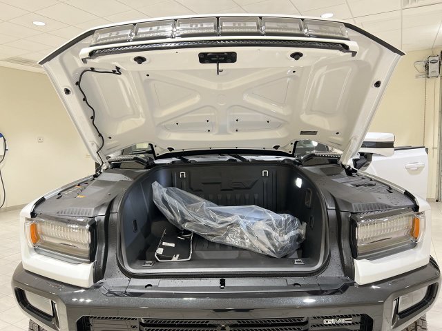 Used 2025 GMC Hummer EV 2X AWD/4WD image 28