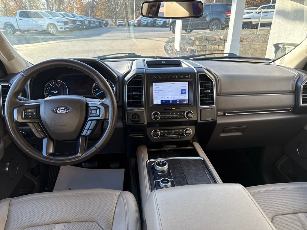 Used 2021 Ford Expedition Limited image 12
