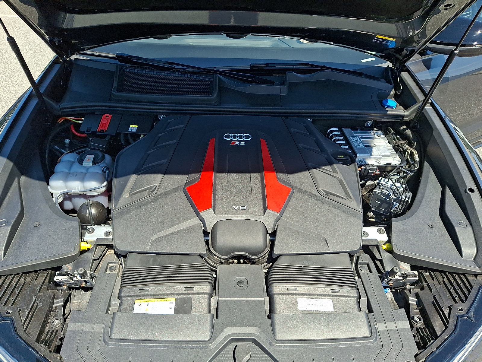 Used 2026 Audi RS Q8 performance AWD/4WD image 32