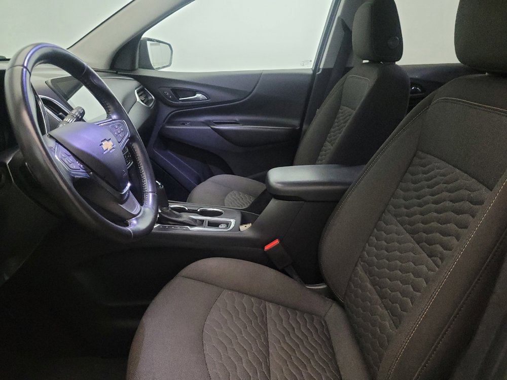 Used 2020 Chevrolet Equinox LT image 17