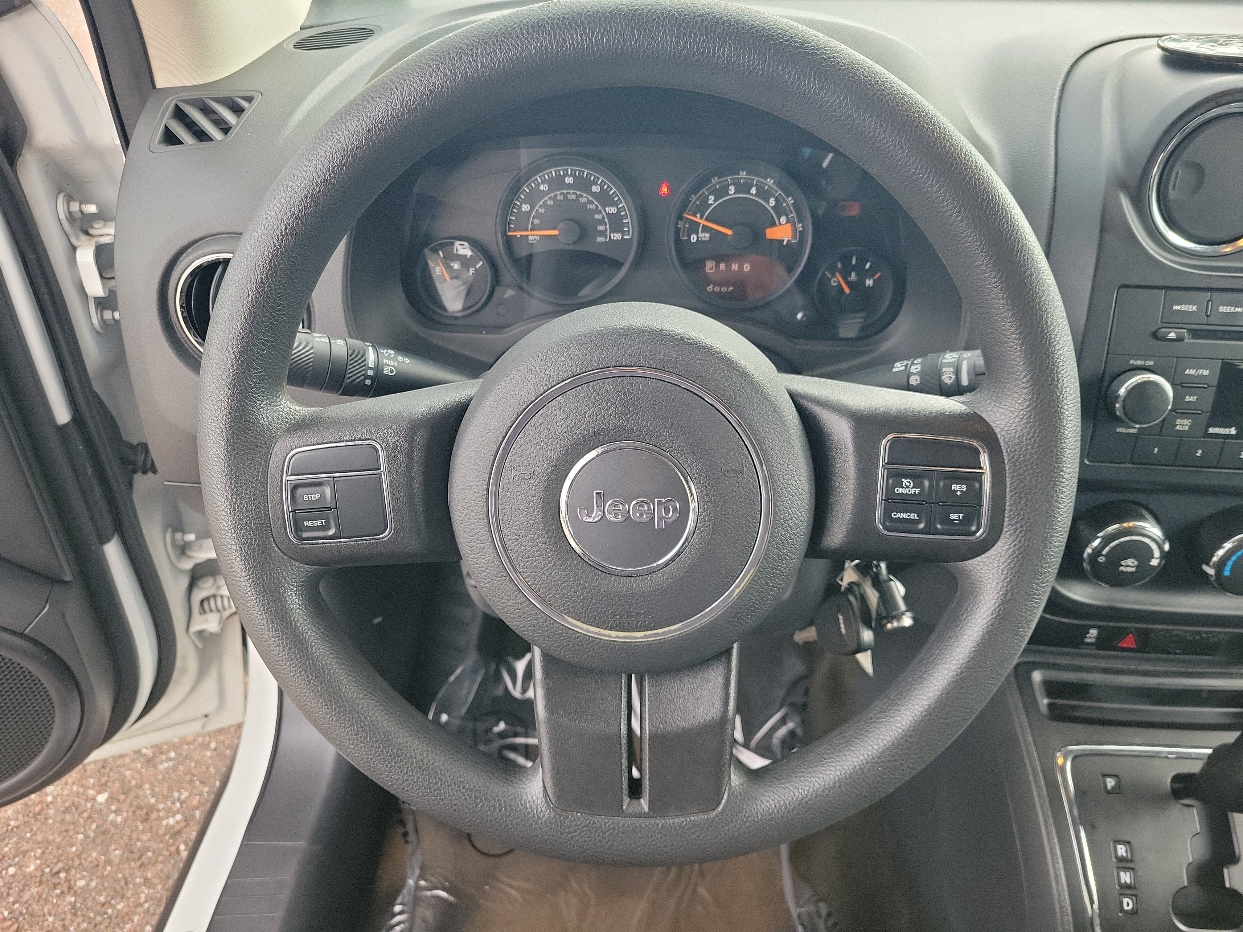 Used 2016 Jeep Compass Sport w/ Power Value Group FWD image 9