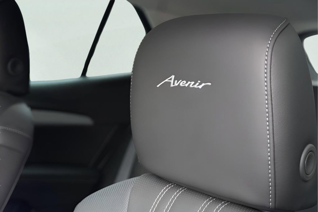New 2026 Buick Envision Avenir image 12