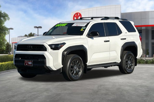 Certified 2025 Toyota 4Runner SR5 AWD/4WD image 10