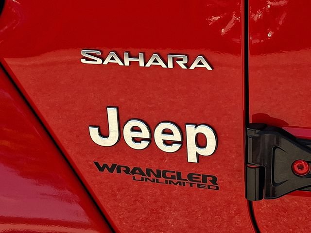 Used 2019 Jeep Wrangler Unlimited Sahara AWD/4WD image 31