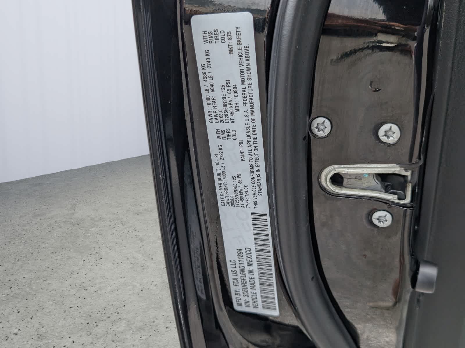 Used 2022 RAM 2500 Laramie AWD/4WD image 16