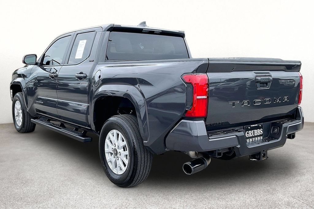 Used 2025 Toyota Tacoma SR5 RWD image 14