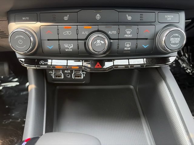 New 2026 Dodge Durango GT w/ Blacktop Package AWD/4WD image 24