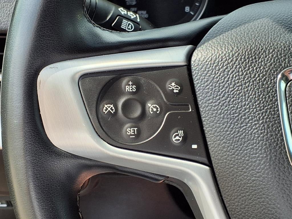 Used 2023 GMC Terrain SLT w/ Elevation Edition image 17